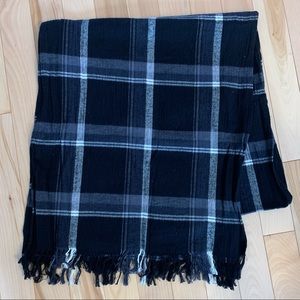 H&M Black/White/Grey Plaid Scarf